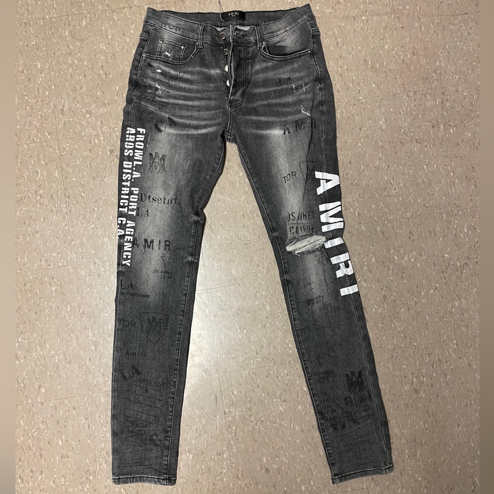 BRAND NEW AMIRI DENIM JEANS SZ 32